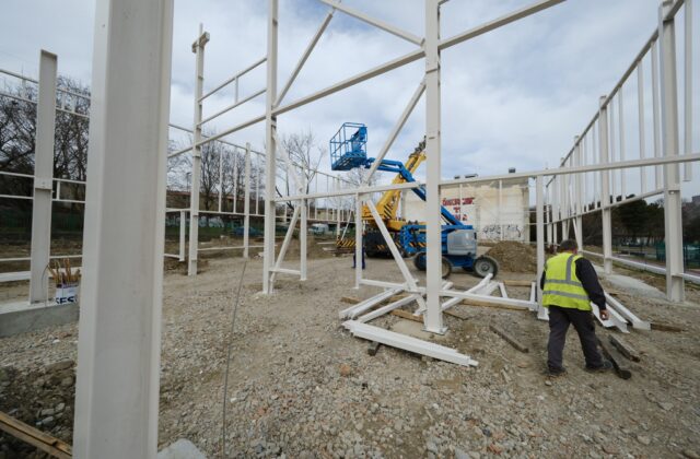 Bratislava pokračuje s prácami na výstavbe športovej haly na Pionierskej – FOTO