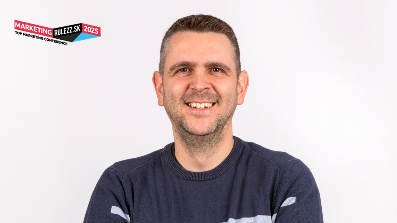 Peter foto s logom new.jpg