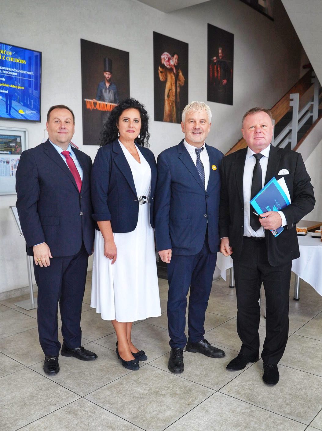 69e1a298 f825 4fac 9986 d409449220a6.jpg