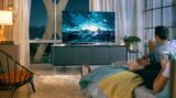 92946_samsung qled 2018 lifestyle tv ilustr 12 988x553 1 676x378.jpg