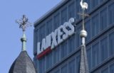 96441_lanxess logo_budova1 676x435.jpg