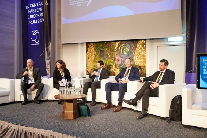 108640_cee forum 2025_sabine klimpt_1 676x451.jpg