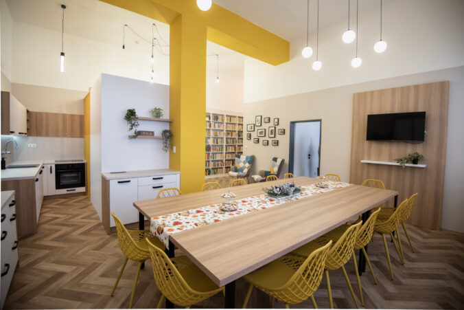 108889_01_ppg_css_likava_3 24 676x451.jpg