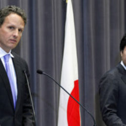 Timothy Geithner a Jun Azumi