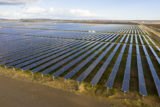 Solarna energia elektráren spolupráca fotovoltaicke panely