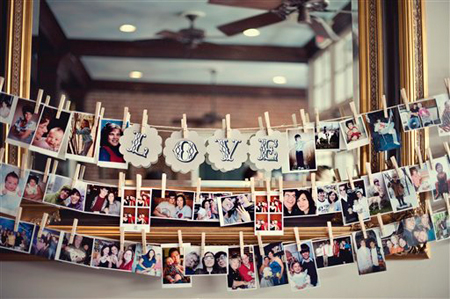 Display family photos on your walls 15.jpg
