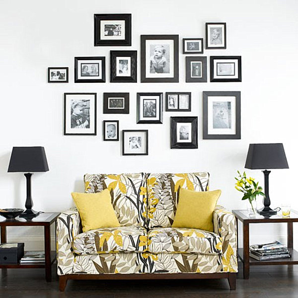 Display family photos on your walls 2.jpg
