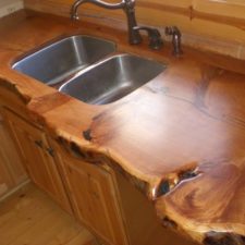 Log countertop 1.jpg