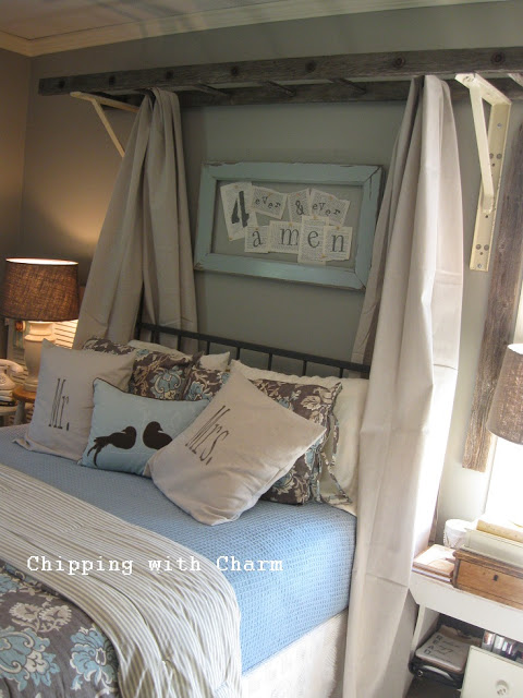20 creative ways to use ladders for vintage home decorating16.jpg
