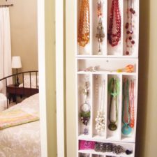 25 totally clever storage tips tricks1.jpg