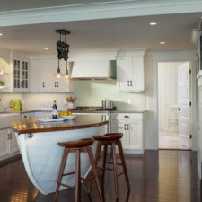 Beach style kitchen design.jpeg