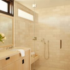 Contemporary master bathroom with subway tile and tile shower i_g isxztqbmm4karr1000000000 yqrez 1.jpg