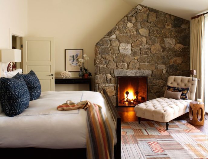 Cottage guest bedroom with stone fireplace i_g is 15a1lxj96nwbh xceck.jpg