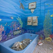 Kids bathroom decorating with wall ceramic picture.jpg