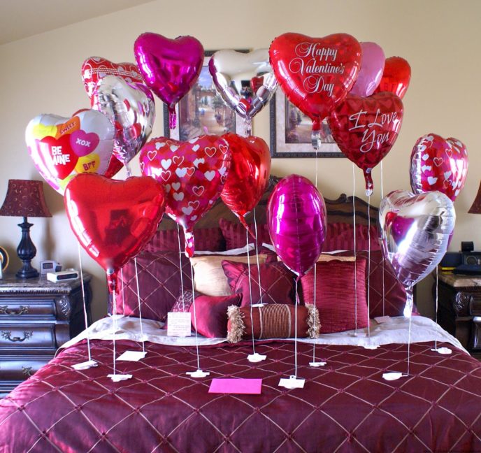 Valentine day bedroom ideas decoration with nice ballons romantic bedroom for valentine day.jpg