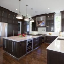 Contemporary kitchen with pendant lights black cabinets and shaker cabinets i_g isreenqp1oh5lv zandi 1.jpg