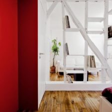 Main_montmatre red and white apartment 4.jpg