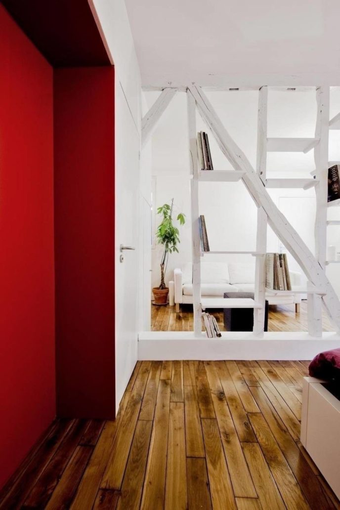 Main_montmatre red and white apartment 4.jpg