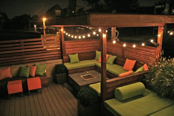 Contemporary deck with fence and trellis i_g isluxgapq06prc1000000000 ml5ty 1.jpg