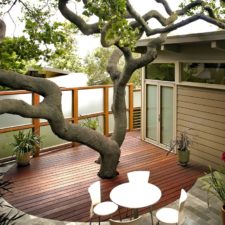 Contemporary deck with french doors fence and glass wall i_g is qt2j2aolmvdp 9axtm.jpg