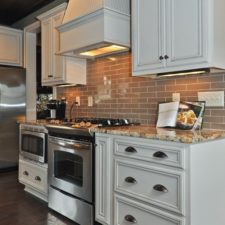 Post_traditional kitchen with glass subway tile i_g is5m0tdyegpb281000000000 l4q5e.jpg