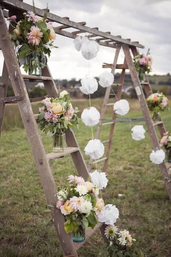 Post_gorgeous rustic wedding ladder decoration ideas.jpg