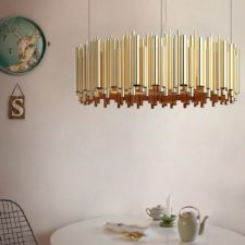 Post_light up with golden chandeliers1.jpg