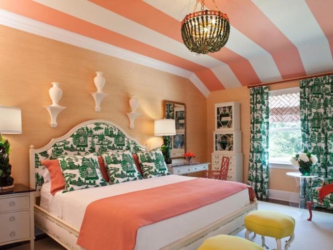 Post_original_tobifairley summer color coral kelly green bedroom_4x3.jpg.rend_.hgtvcom.1280.960.jpeg