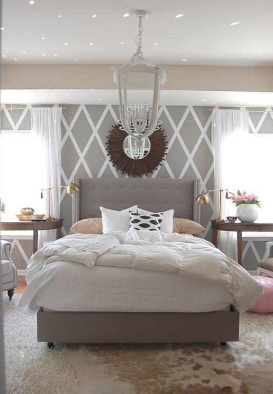 Post_contemporary master bedroom with wallpaper i_g is137ylku9sck30000000000 dkwo2.jpg