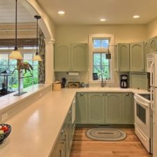 Post_cottage kitchen with oil rubbed bronze and stone backsplash i_g is1n2kbaegivt01000000000 pskd5.jpg