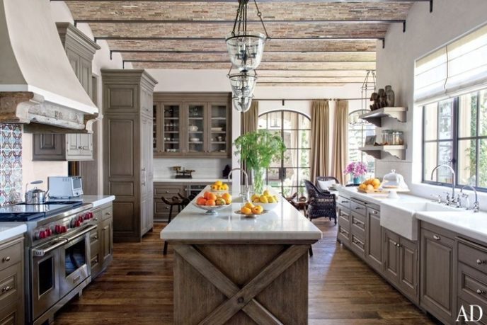 Post_country kitchen with breakfast nook reclaimed wood and vaulted ceiling i_g isdkk1nuradeg70000000000 xd4rq.jpg