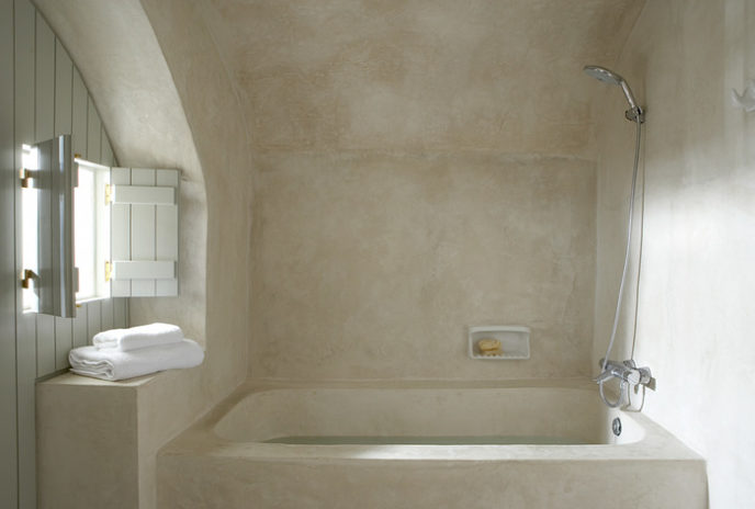 Post_villa fabrica bathroom santorini remodelista.jpg