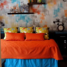 Post_beautiful girls bedroom idea with abstract blue and orange mural wall 1.jpg