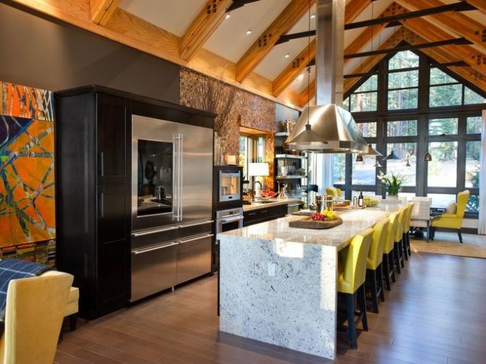 Post_eclectic kitchen with breakfast nook breakfast bar and stone backsplash i_g isx31bz4dp8h4l0000000000 1tb1k.jpg