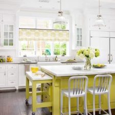 Post_traditional kitchen with white cabinets i_g is p7wtxxz33brx 4s1sx.jpg