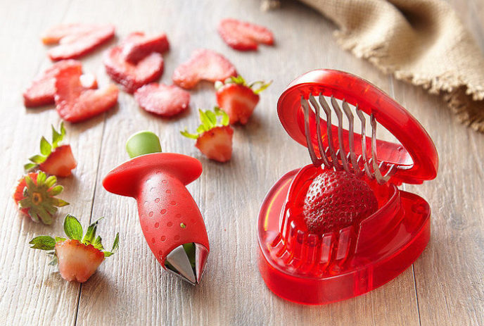 Post_unique kitchen gadgets strawberry slicer 12.jpg