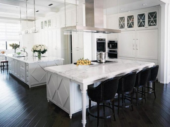 Post_white kitchen island with seating photo.jpeg