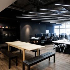 Post_minimalist black and white interior of 9gag office in hong kong designed by laab architects 05 696x464.jpg