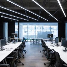 Post_minimalist black and white interior of 9gag office in hong kong designed by laab architects 14 696x464.jpg