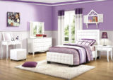 Post_picture light purple and white bedroom.jpg