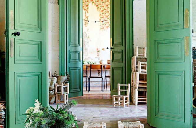 Post_gravityhome green french chateau1 665x435 1.jpg