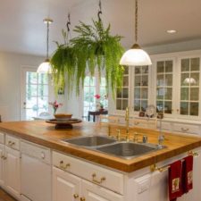 Post_traditional kitchen with french doors and breakfast bar i_g is991g3wnb8zrl0000000000 p4i4z.jpg