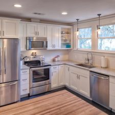 Post_transitional kitchen with subway tile and crown molding i_g is52dlgql9xn5e1000000000 6wdq7.jpg