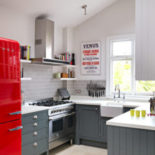 Post_13 cherry red fridge small kitchen design idea homebnc.jpg