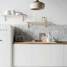 Post_backsplash white kitchen ideas.jpg