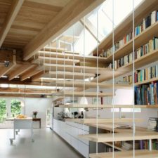 Post_floating wooden staircase in the dutch house.jpg