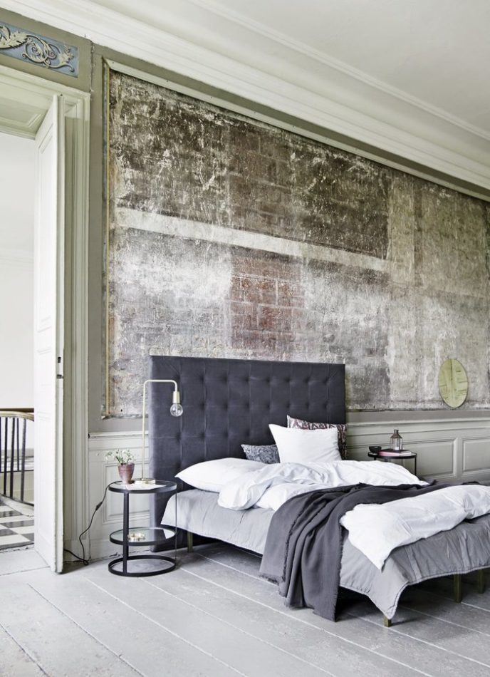 Post_tinekhome_aw16_metcoffee_tablemet brass_tablemet shine_bedboard_fallthrow smo_softquilt kit.jpg__1200x0_q85_crop_subsampling 2_upscale.jpg
