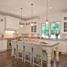 Post_traditional kitchen with pendant lights painted cabinets and crown molding i_g is1n2gsgv910hu0000000000 goegn.jpg