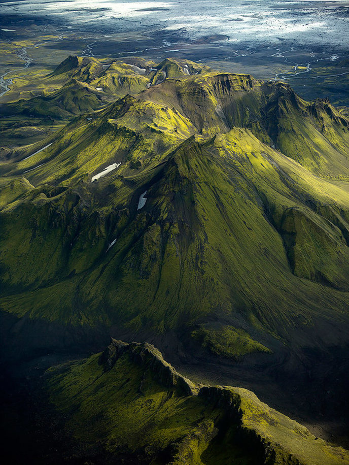 Iceland nature travel photography 4 5863c3673cf12__880.jpg