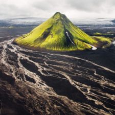 Iceland nature travel photography 95 5863c34b96cd3__880.jpg